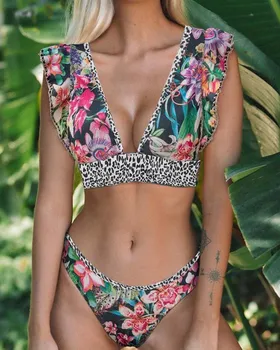 Cvjetnim Natisne Globoko V-Neck Hipster Bikini Počitnice Kopalke Ženske String Kopalne Obleke Nastavite Brazilski Poletje Plaža Obrabe